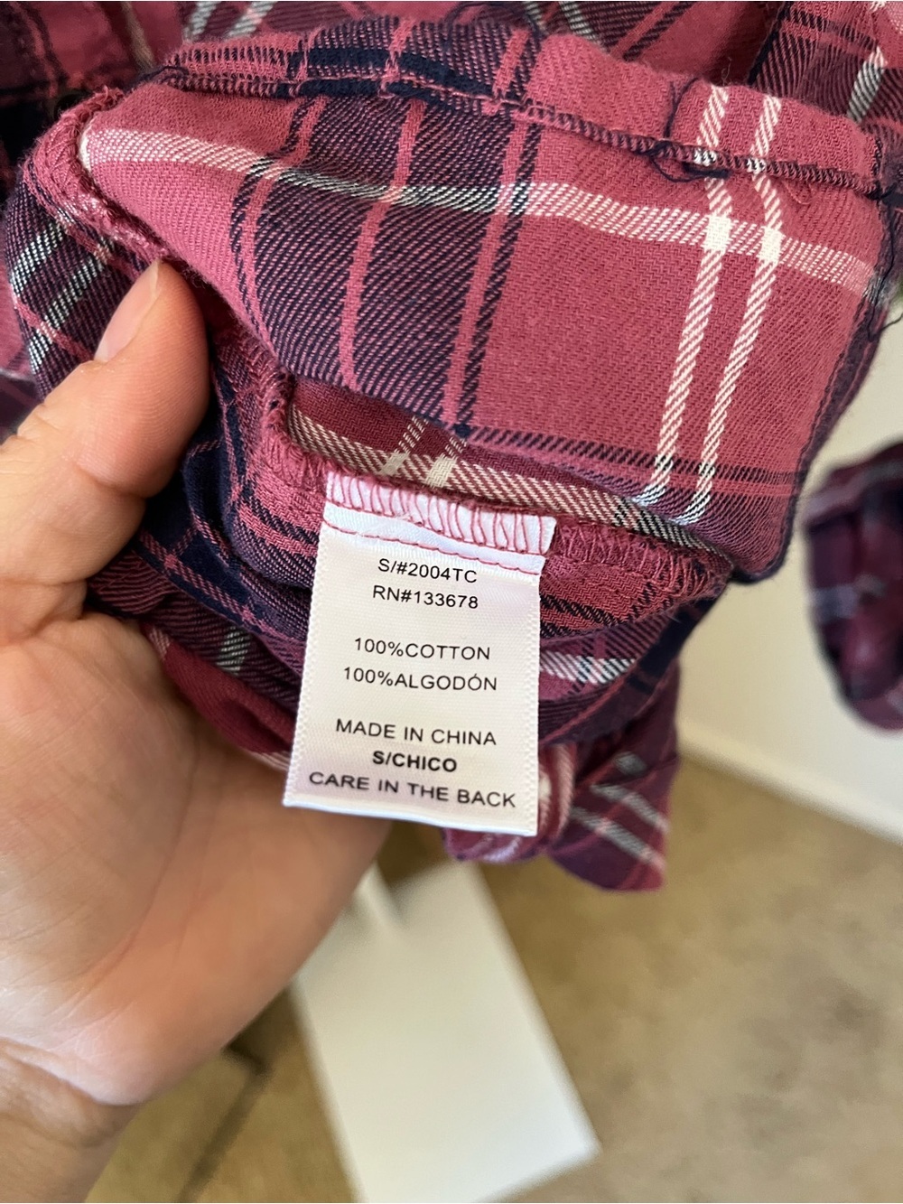 🍷 Burgundy Plaid Tie Front Flannel Top Size Small | Boho Casual - Picture 7 of 8